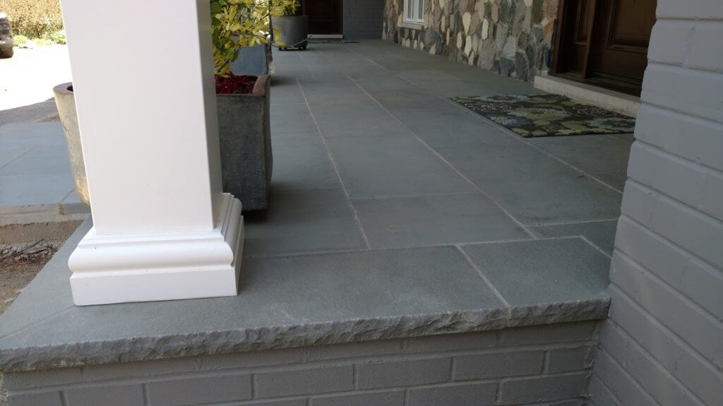 Blue Bluestone Natural Cleft Ashlar Pattern